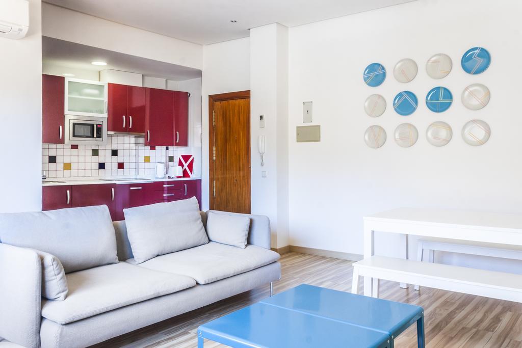Mola Suites Madrid Szoba fotó