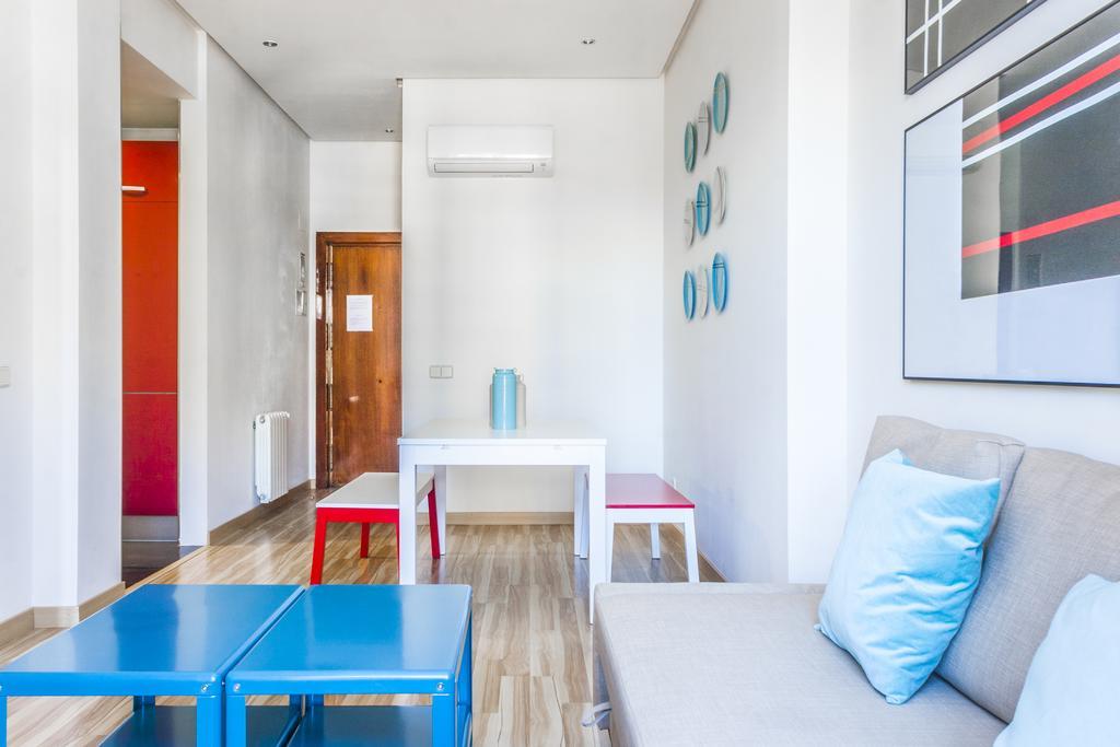 Mola Suites Madrid Szoba fotó
