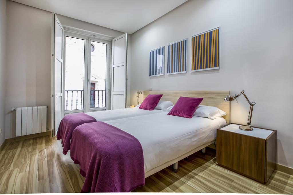 Mola Suites Madrid Kültér fotó