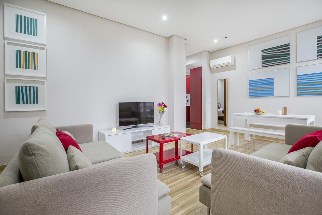 Mola Suites Madrid Kültér fotó