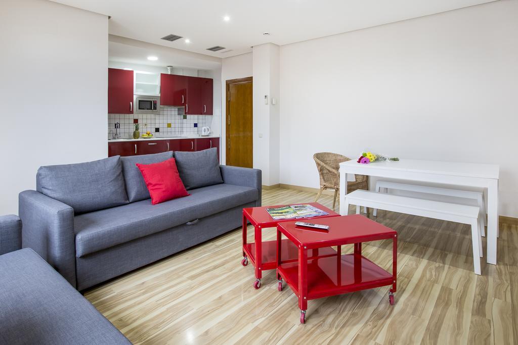 Mola Suites Madrid Kültér fotó