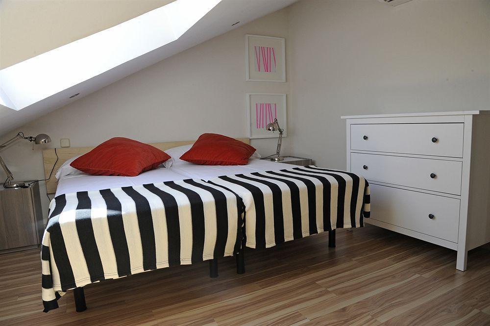 Mola Suites Madrid Kültér fotó
