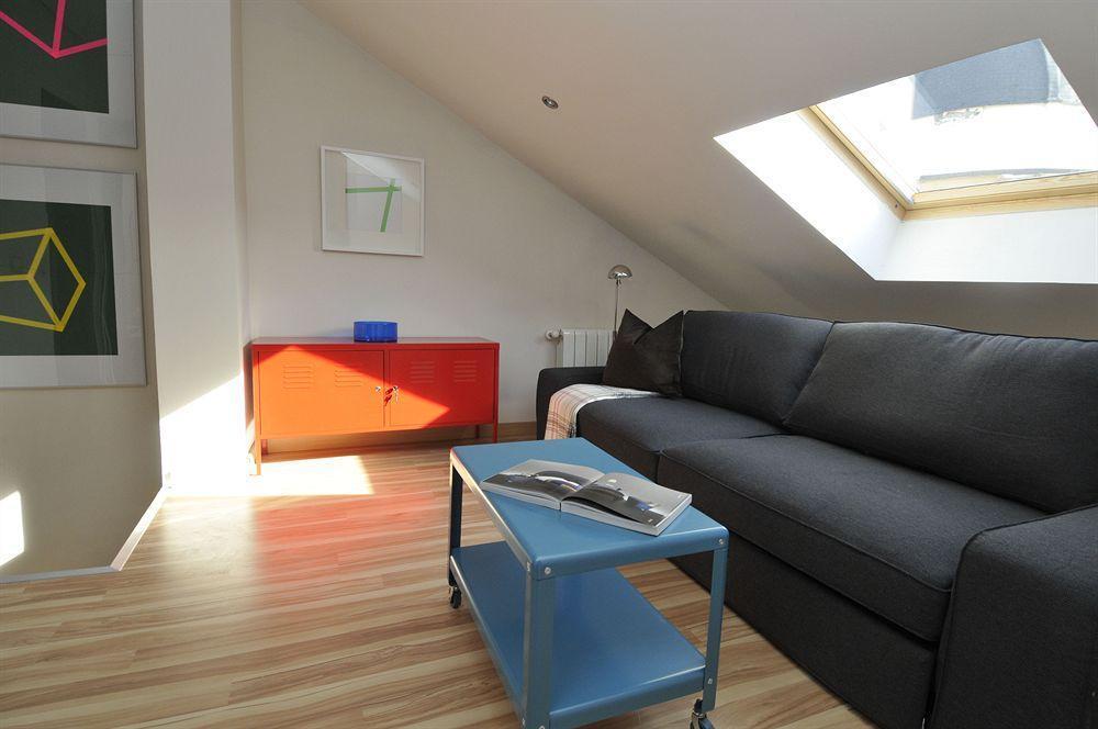 Mola Suites Madrid Kültér fotó