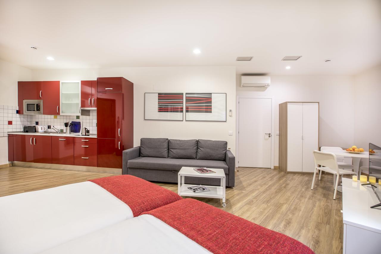 Mola Suites Madrid Kültér fotó