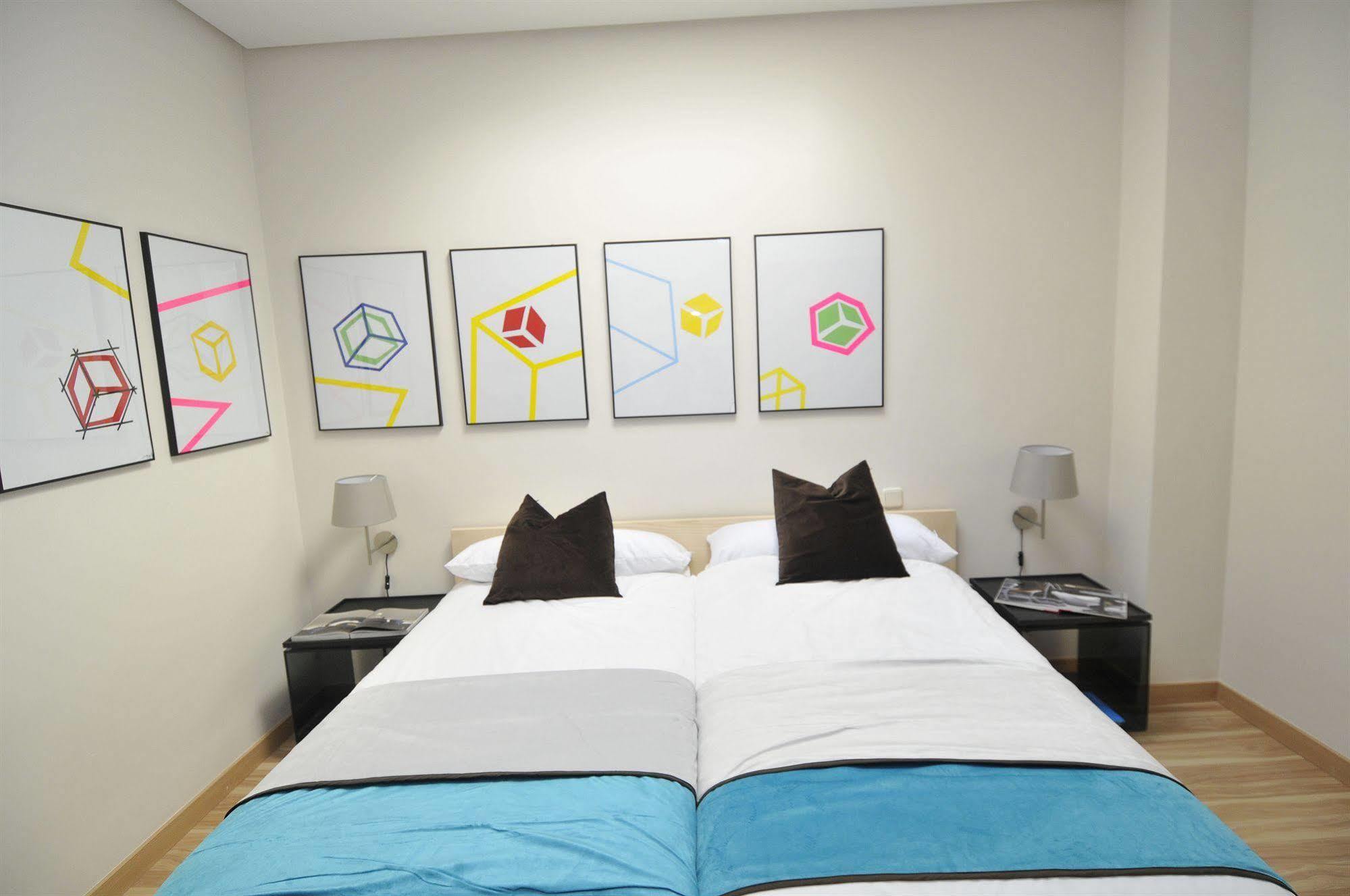 Mola Suites Madrid Kültér fotó