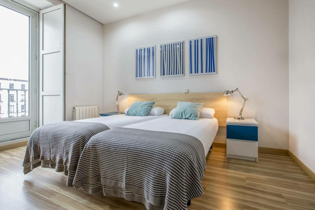 Mola Suites Madrid Kültér fotó